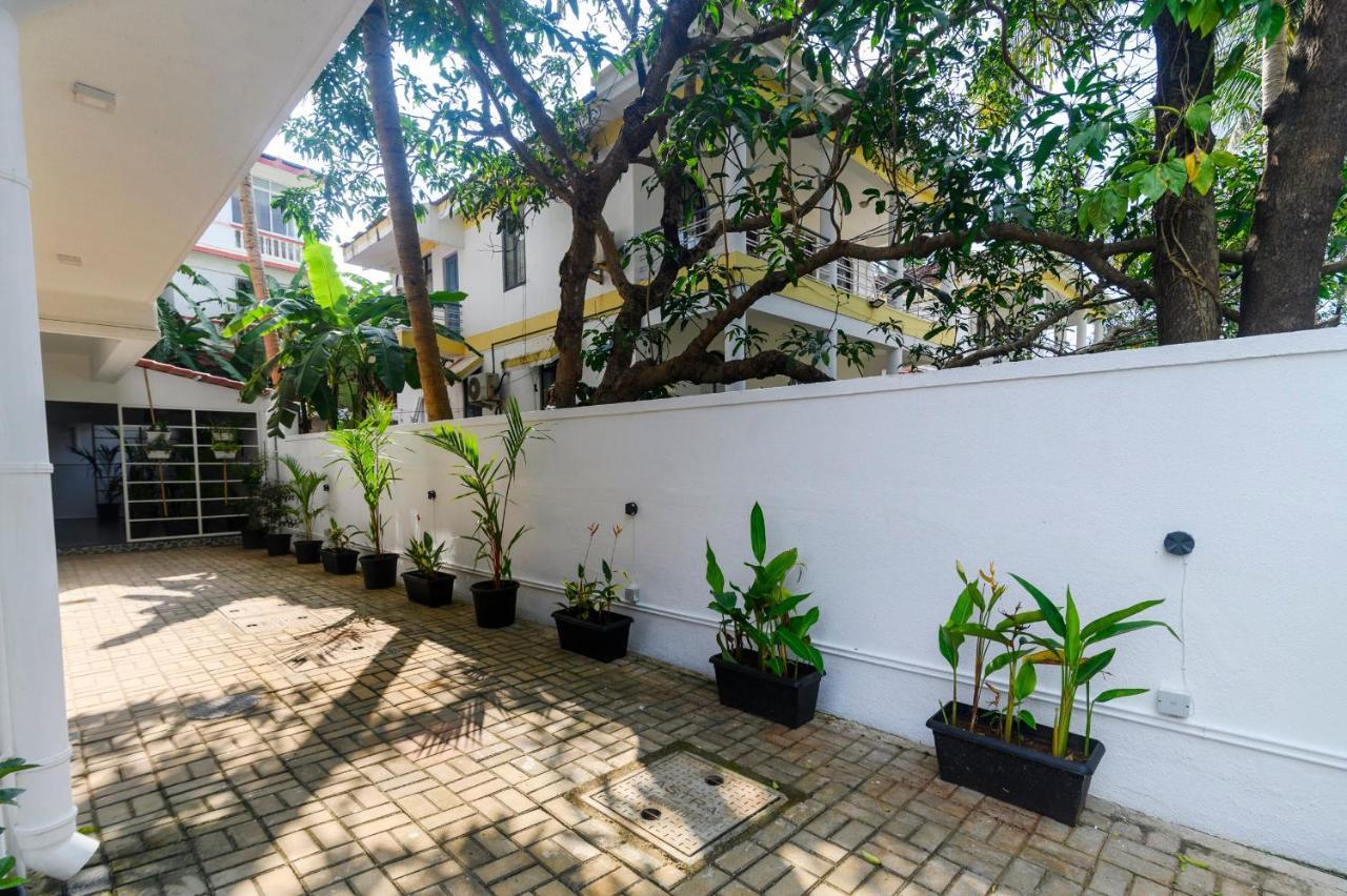 Lotus & Orchid Villas By Ramnath Homes Sangolda Buitenkant foto