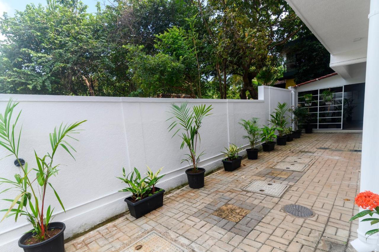 Lotus & Orchid Villas By Ramnath Homes Sangolda Buitenkant foto